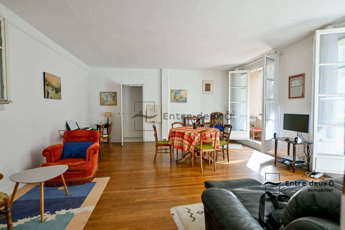Appartement à ISSY-LES-MOULINEAUX