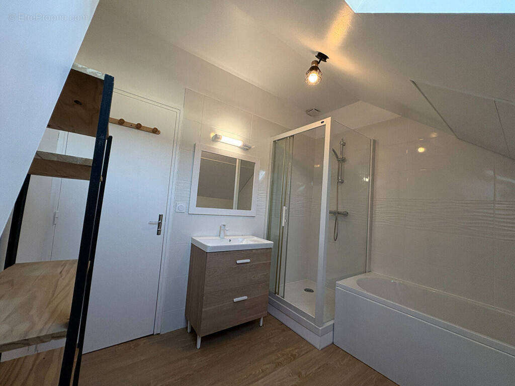 Maison à ARGENTON-SUR-CREUSE