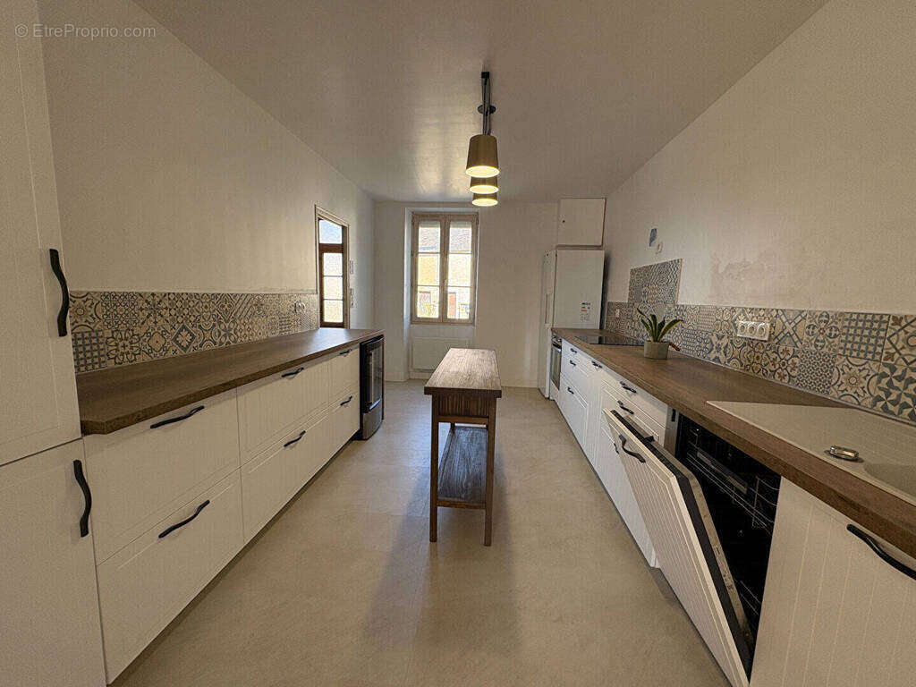 Maison à ARGENTON-SUR-CREUSE