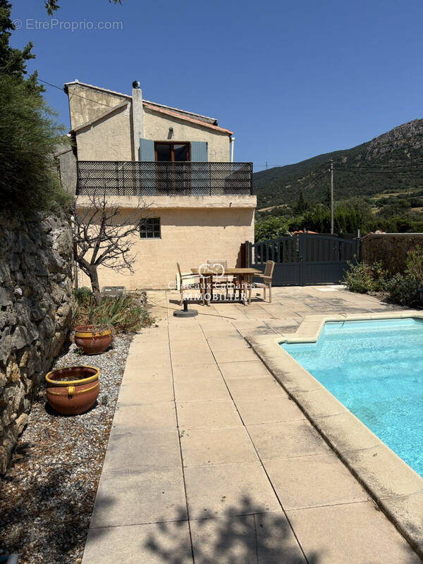 Maison à CUCUGNAN