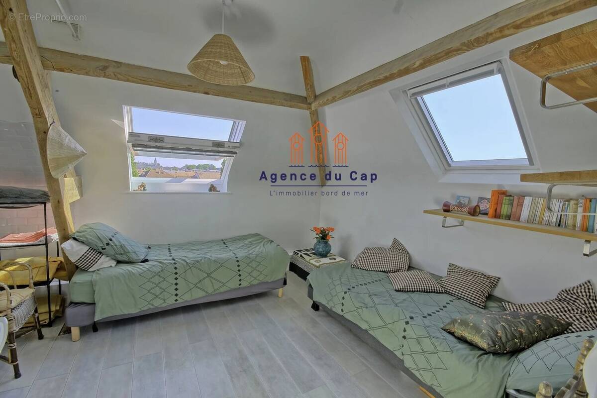 Appartement à COURSEULLES-SUR-MER