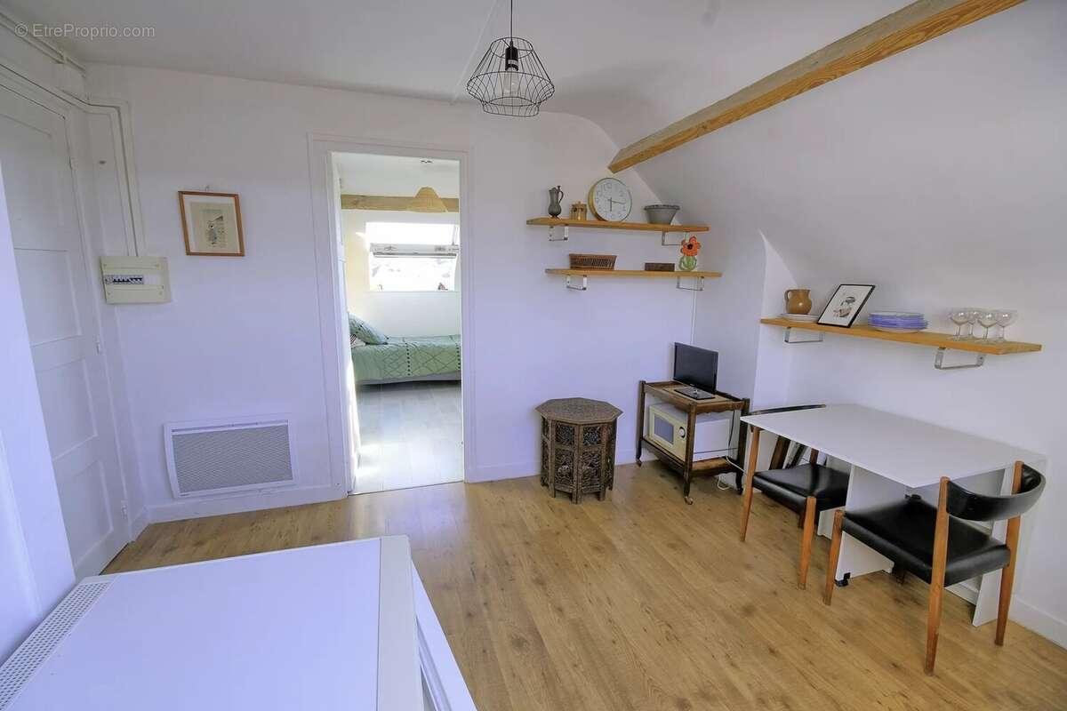 Appartement à COURSEULLES-SUR-MER