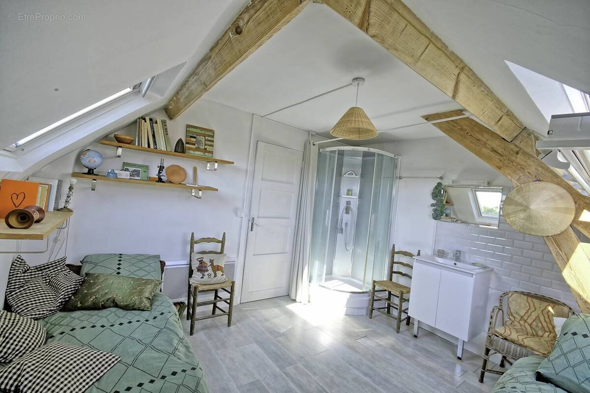 Appartement à COURSEULLES-SUR-MER