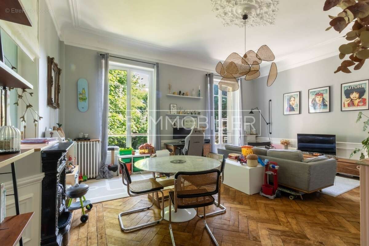 Appartement à DAMPMART