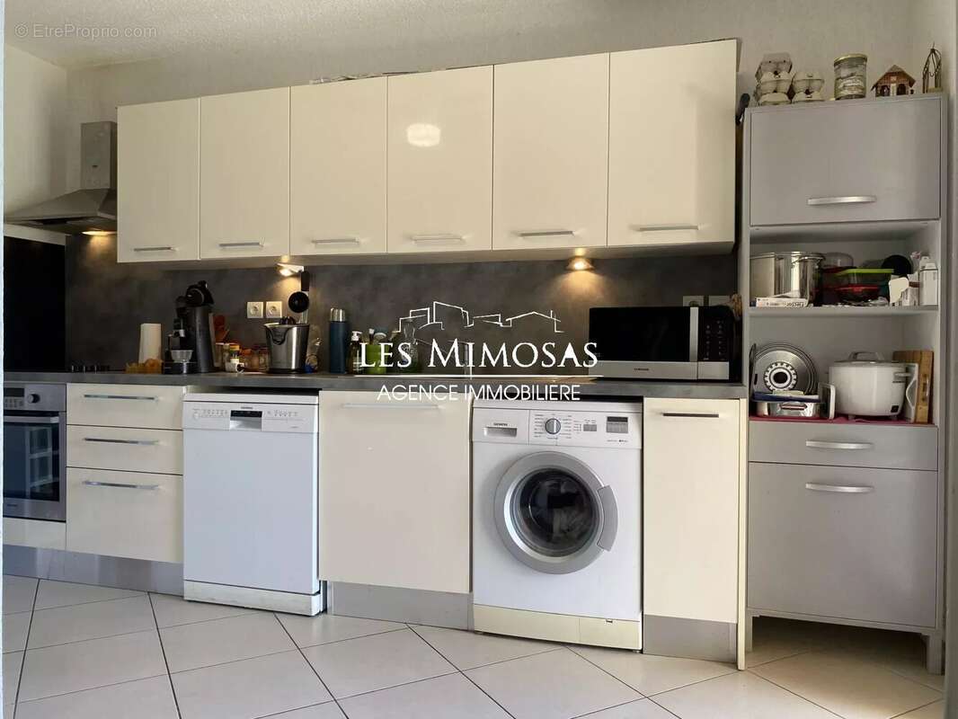 Appartement à FREJUS