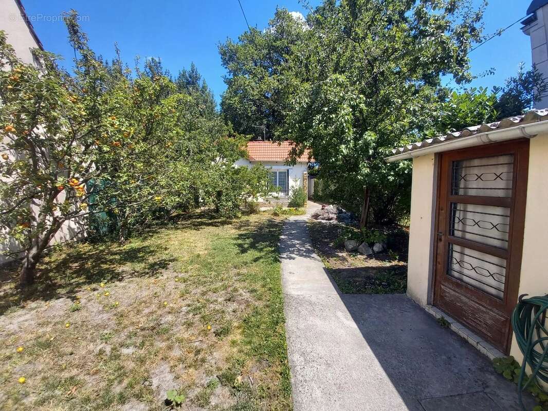 Maison à AULNAY-SOUS-BOIS