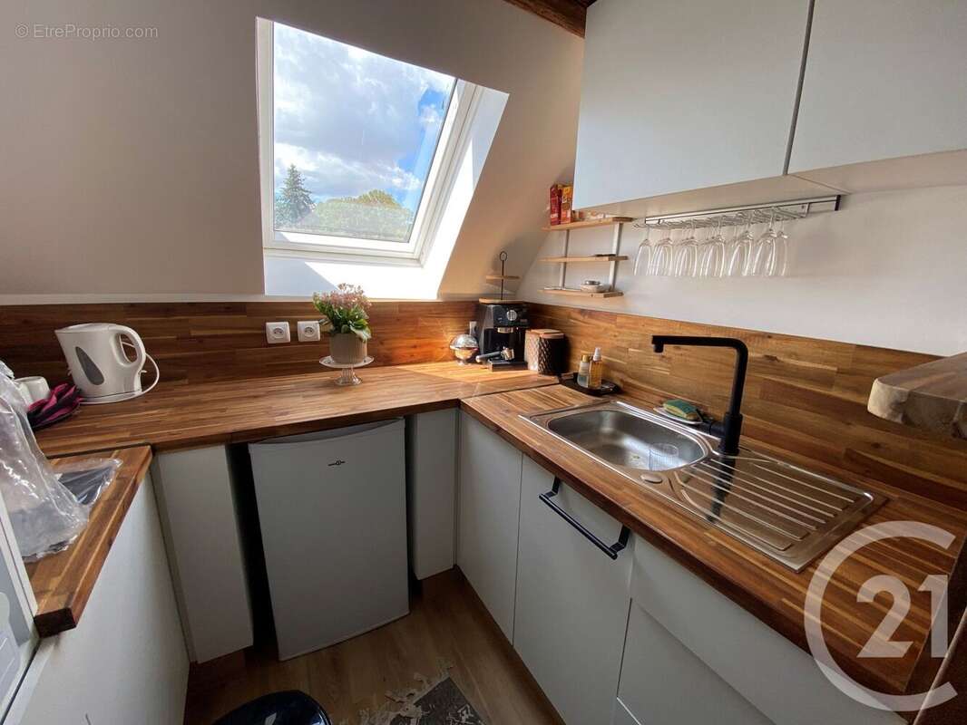 Autre à LE PLESSIS-BELLEVILLE