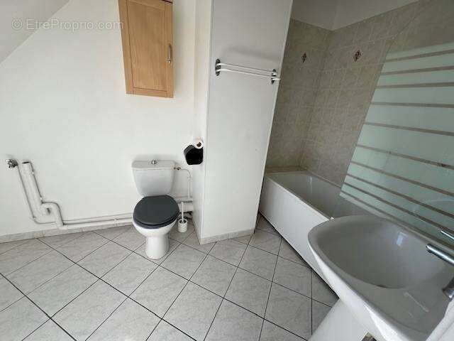 Appartement à EPERNON