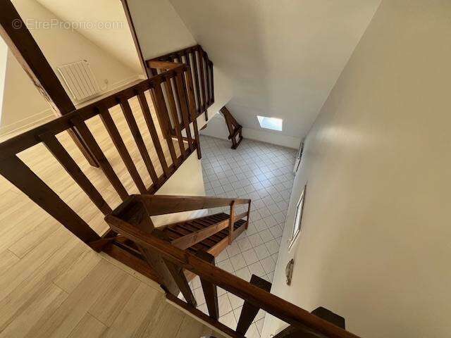 Appartement à EPERNON