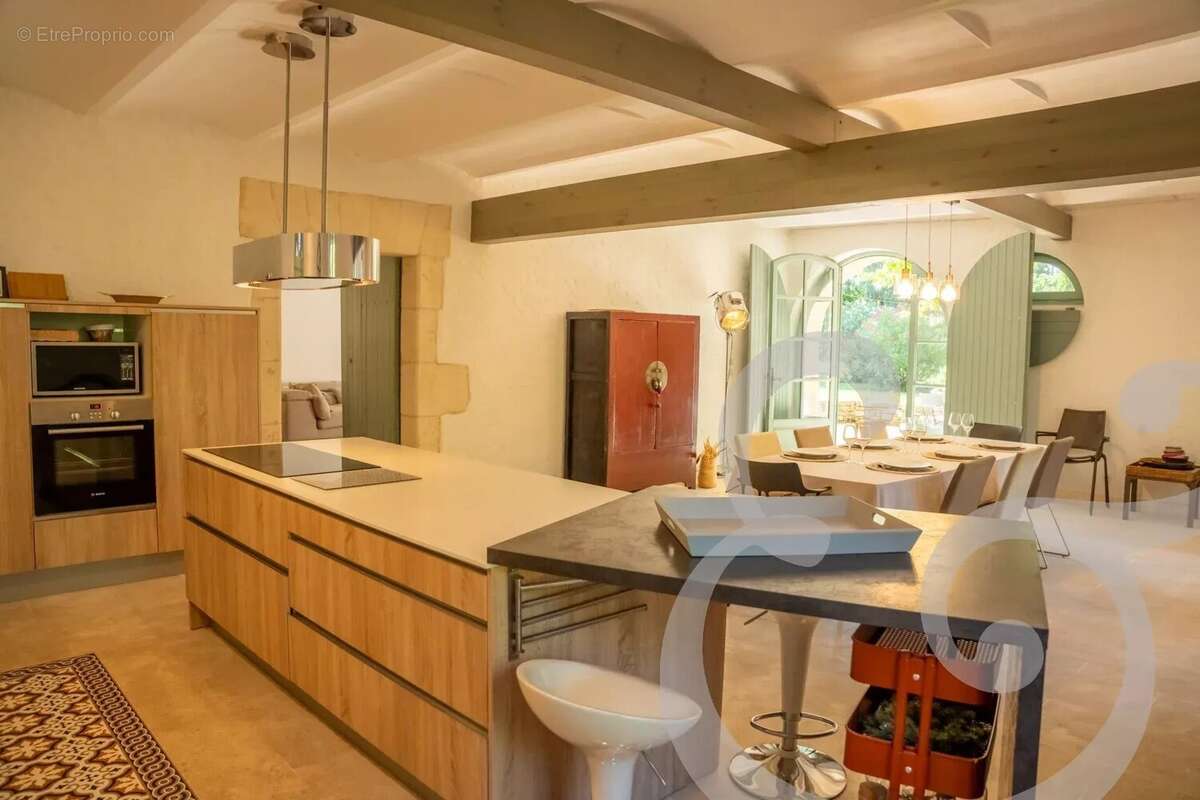 Maison à PLAN-D&#039;ORGON