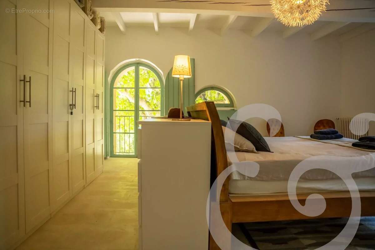 Maison à PLAN-D&#039;ORGON