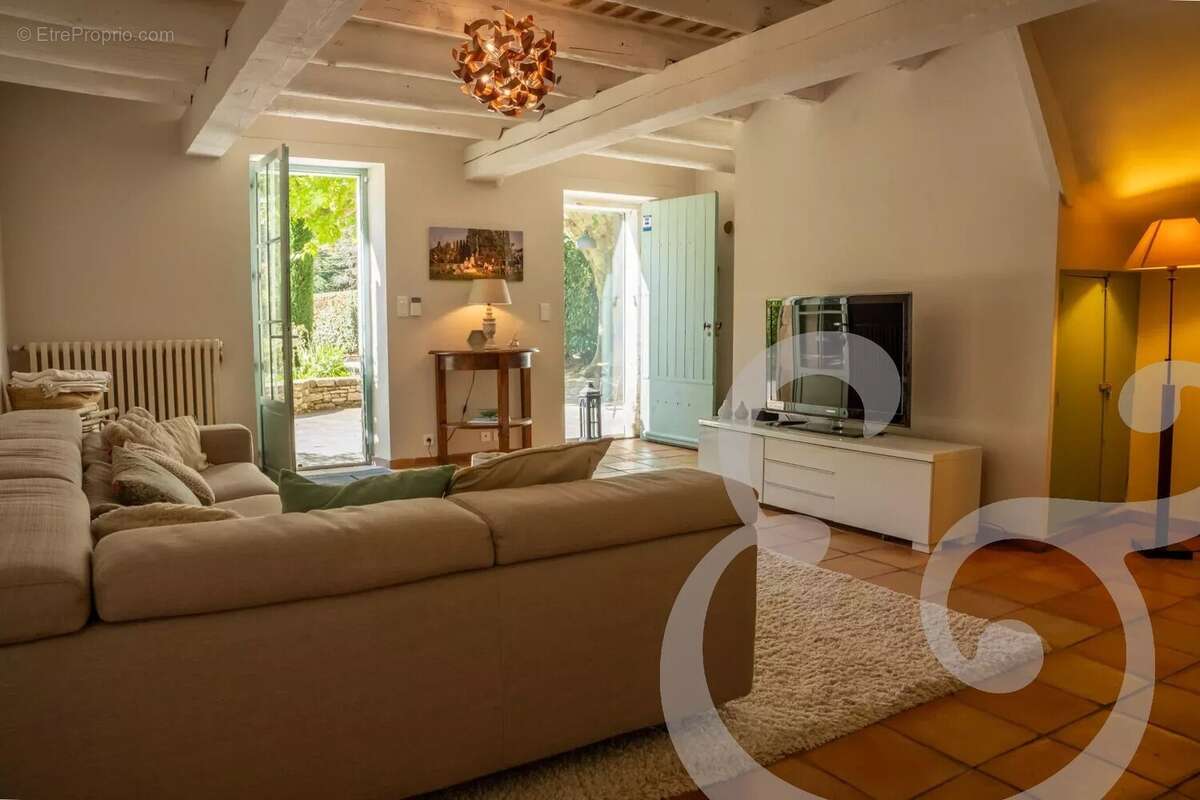 Maison à PLAN-D&#039;ORGON