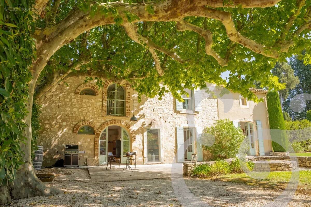 Maison à PLAN-D&#039;ORGON