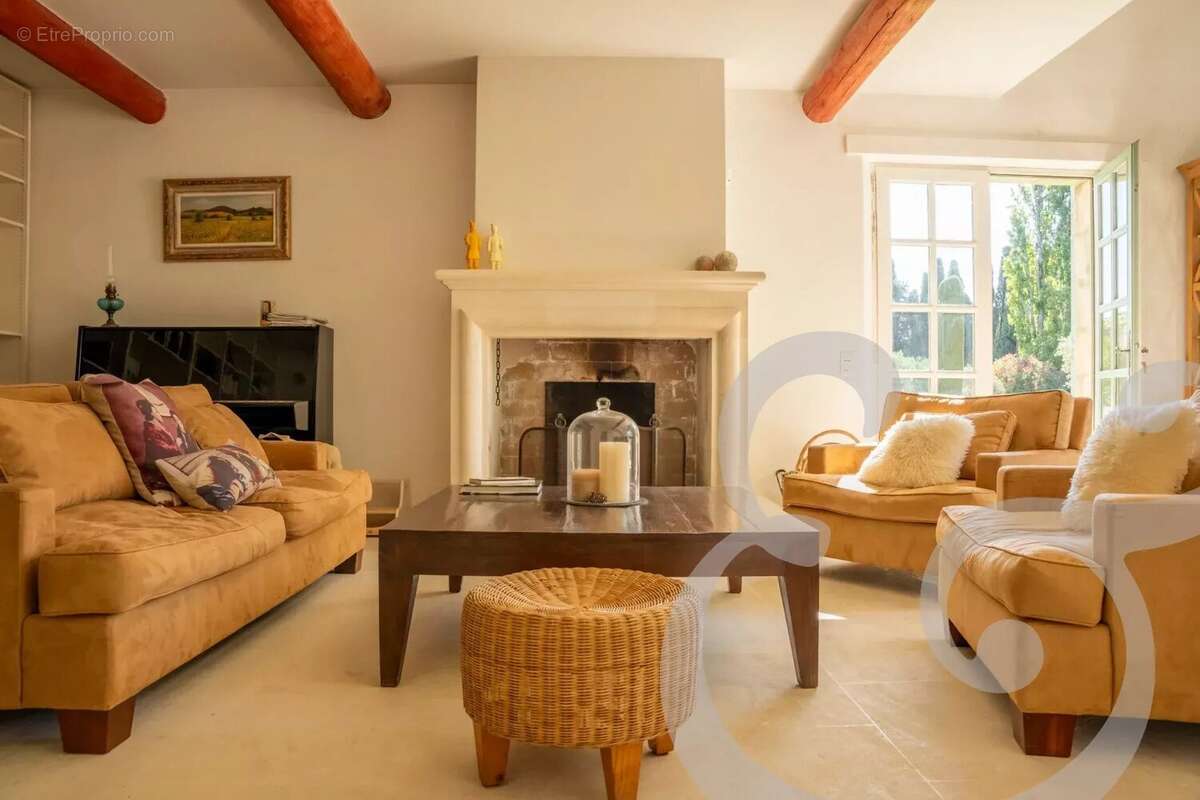 Maison à PLAN-D&#039;ORGON