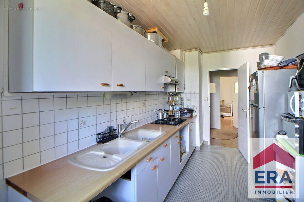 Appartement à PIERRELATTE