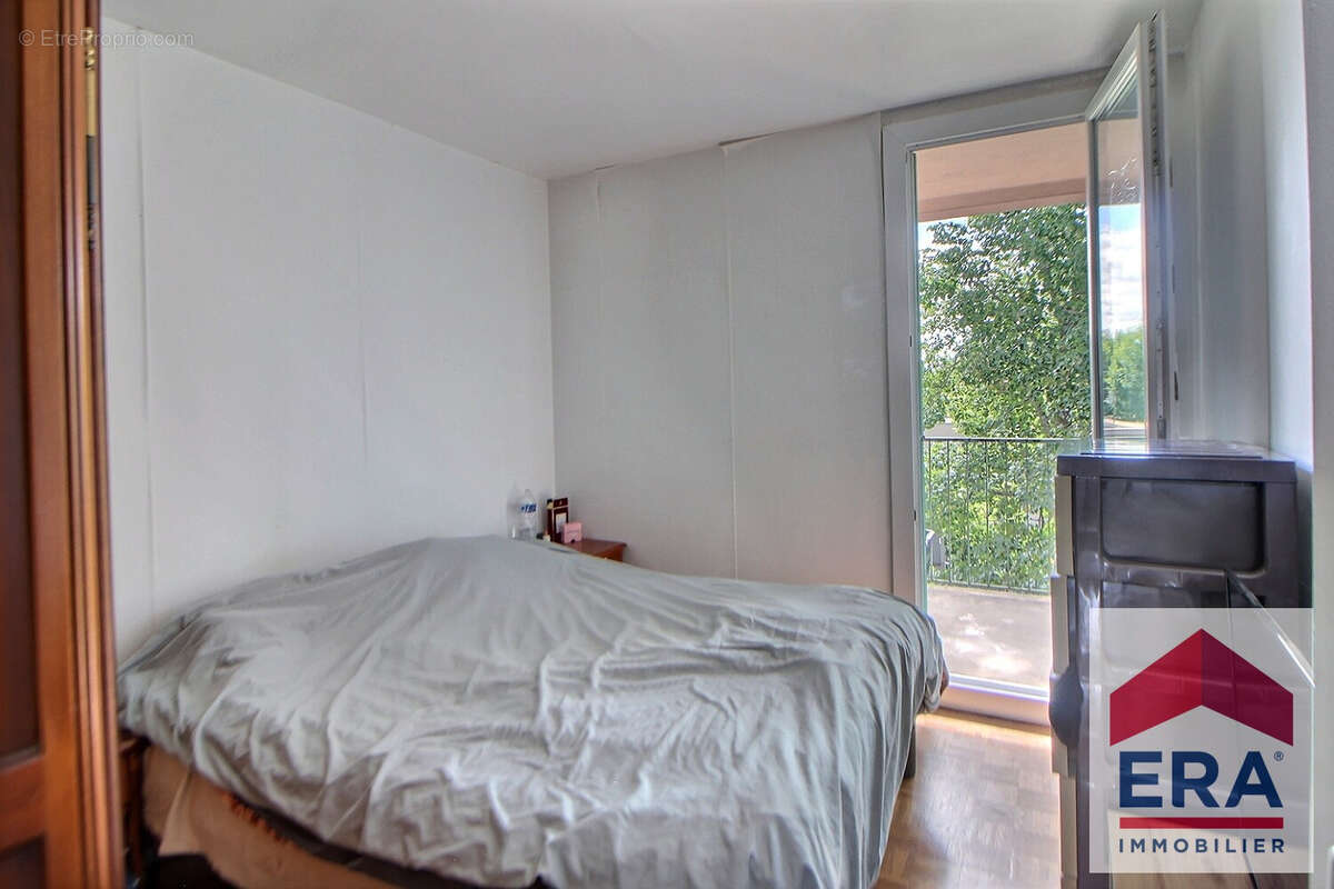 Appartement à PIERRELATTE