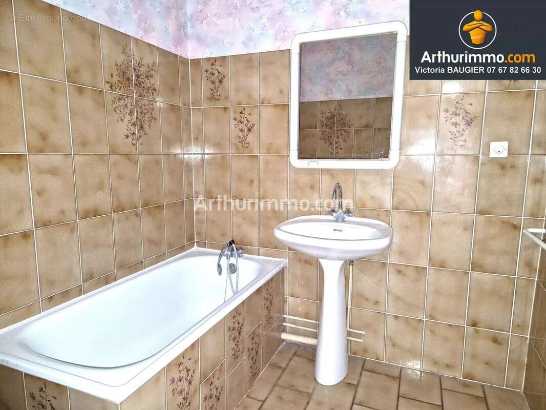 Appartement à LONS-LE-SAUNIER