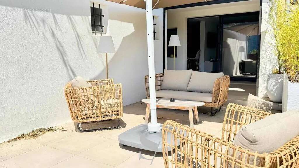 Appartement à VEYRIER-DU-LAC