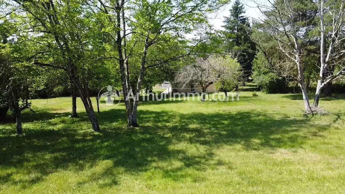 Maison à SAINT-ASTIER