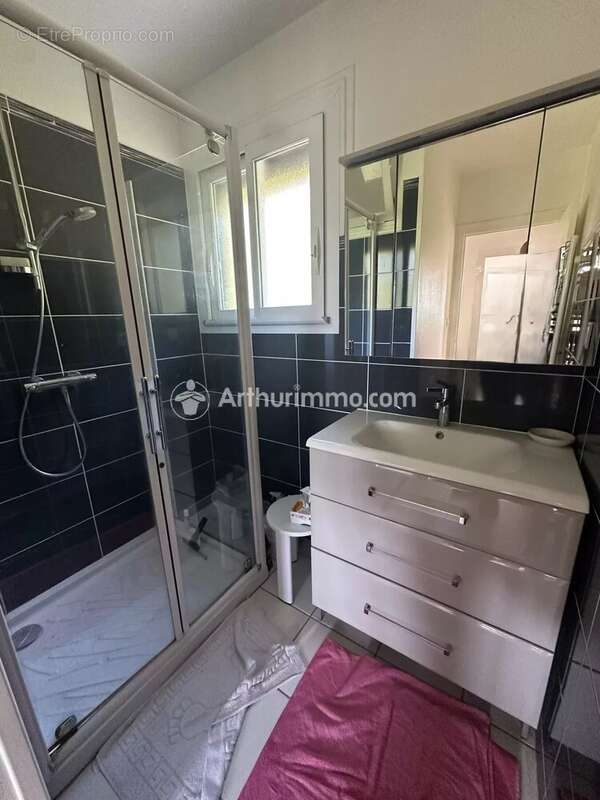 Maison à SAINT-ASTIER