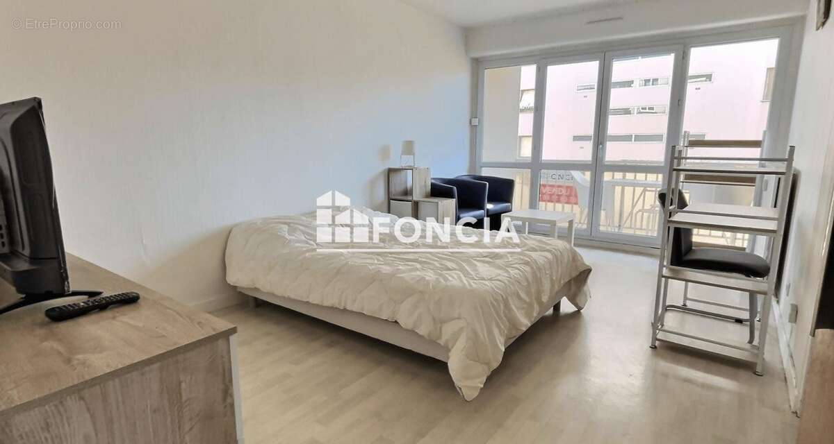 Appartement à SAINT-ETIENNE