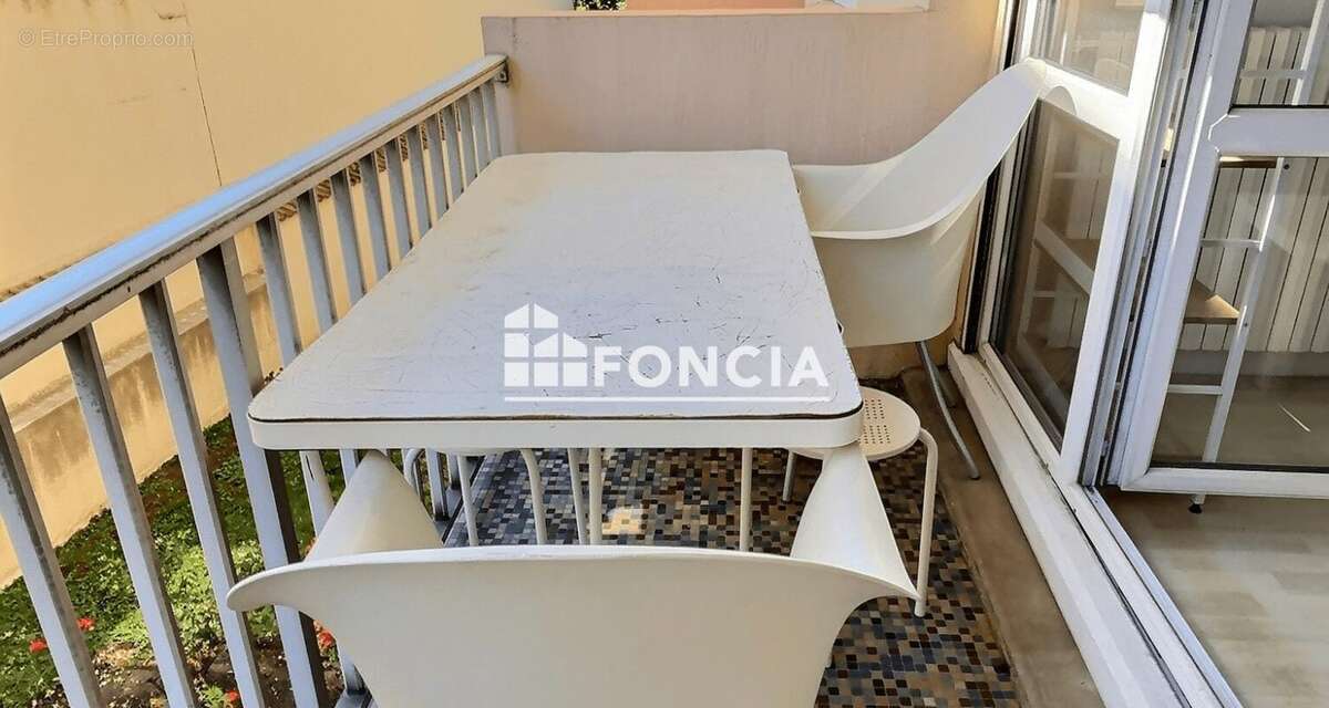 Appartement à SAINT-ETIENNE