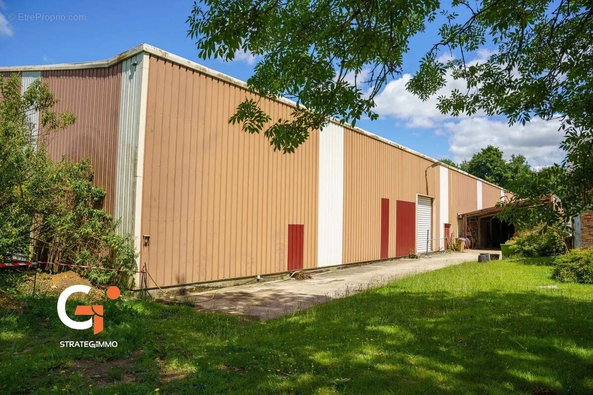 Maison à LA FEUILLIE