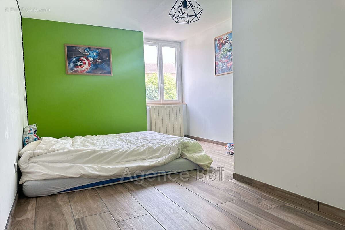 Maison à FLEURY-LA-MONTAGNE