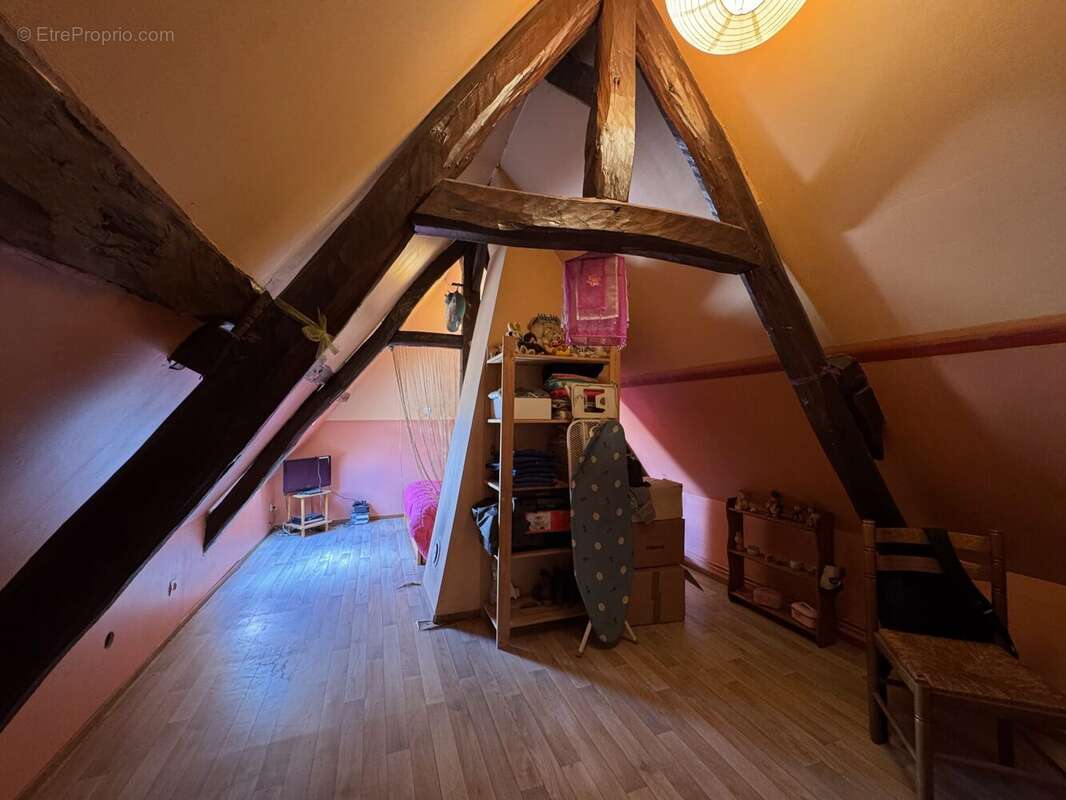 Maison à HONDOUVILLE