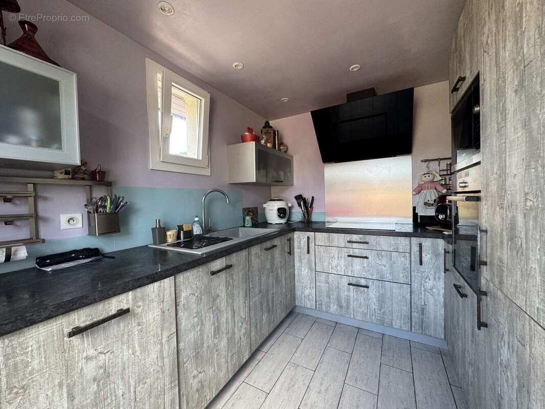 Maison à HONDOUVILLE