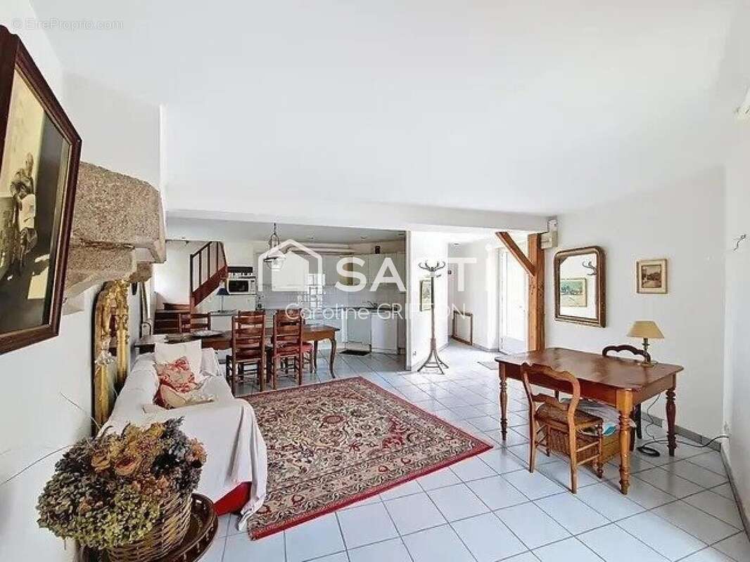 Photo 2 - Maison à MORTAGNE-SUR-SEVRE