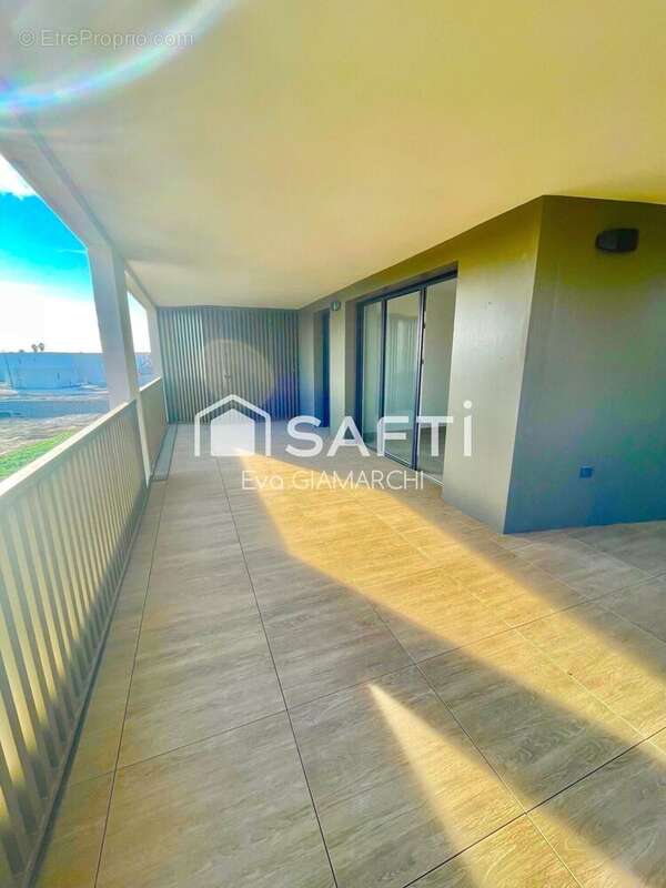 Photo 2 - Appartement à MAUGUIO