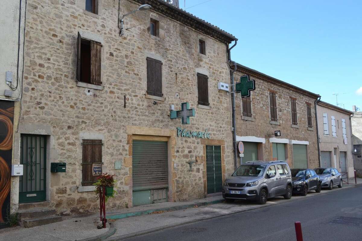 Photo 2 - Maison à LABLACHERE