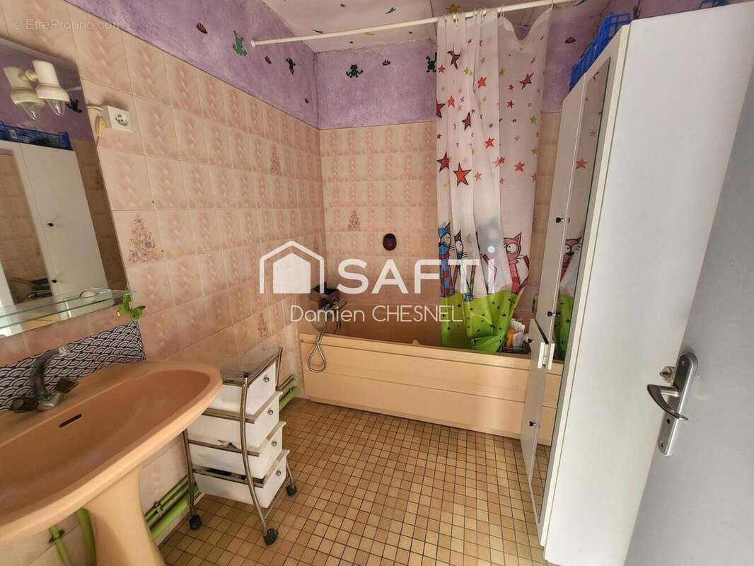 Photo 5 - Commerce à DUN-SUR-AURON