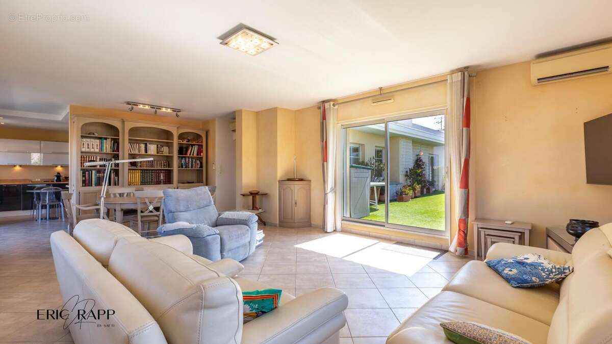 Photo 5 - Appartement à SAINT-RAPHAEL