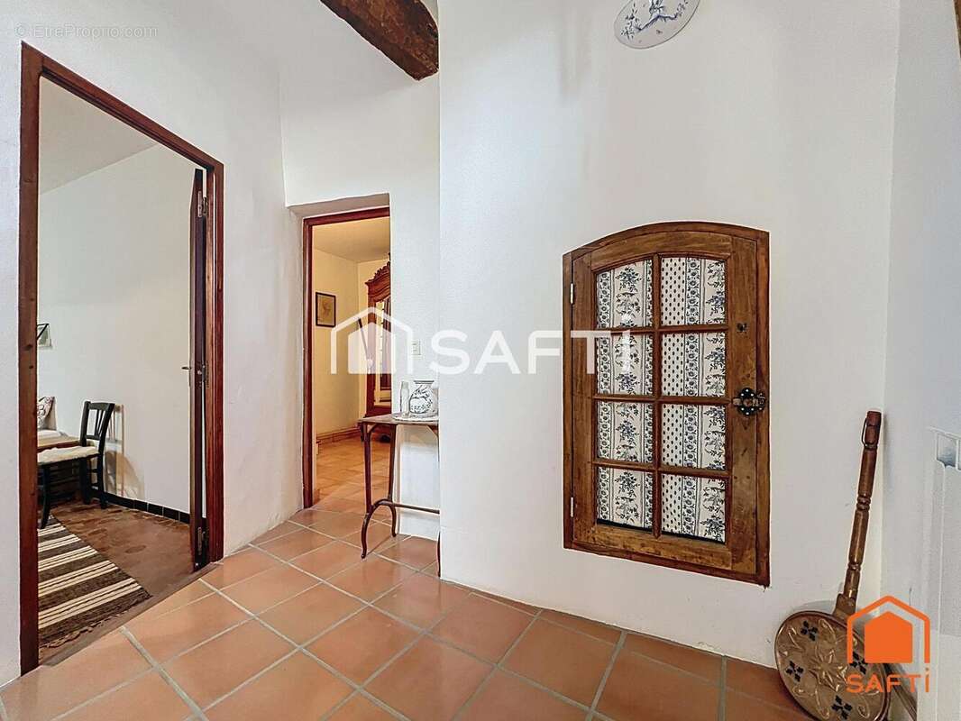 Photo 3 - Maison à REGUSSE