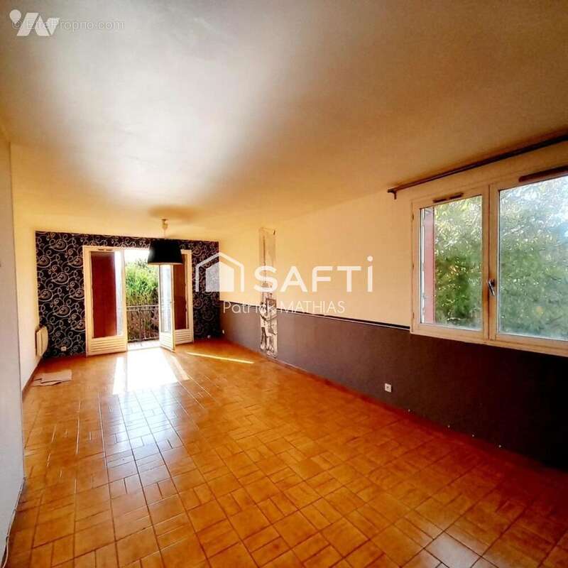 Photo 2 - Maison à VILLENEUVE-SUR-YONNE