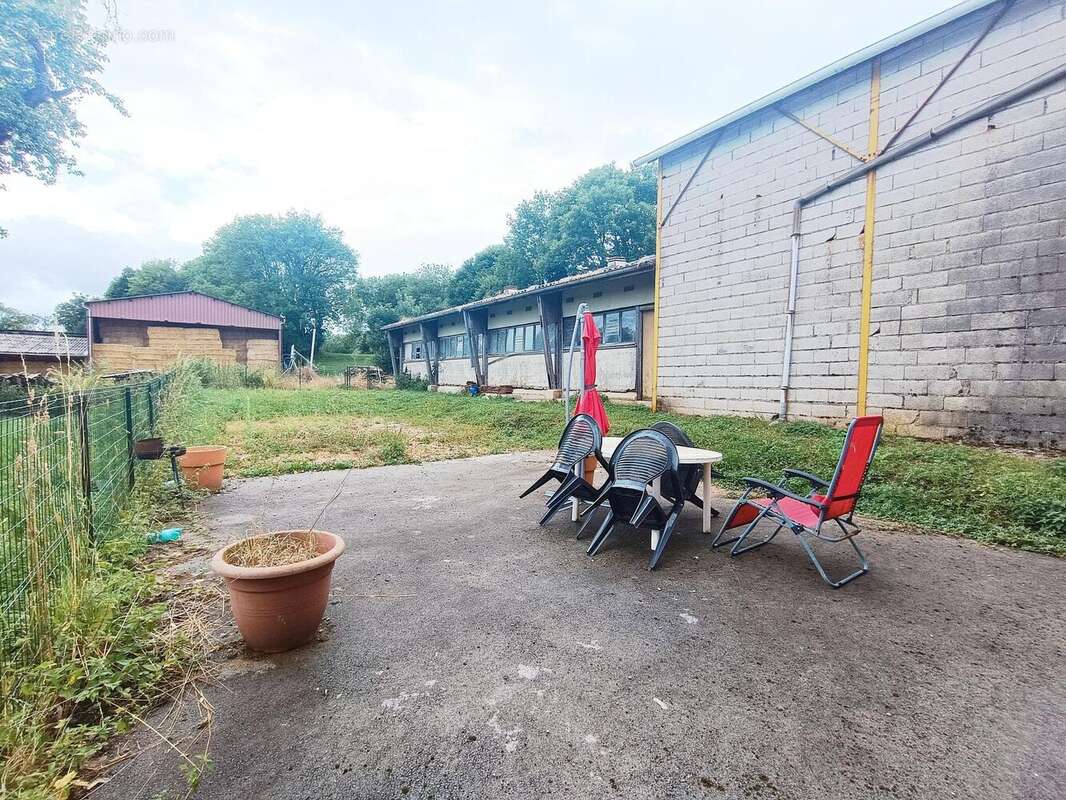 Photo 5 - Maison à SAINT-JULIEN