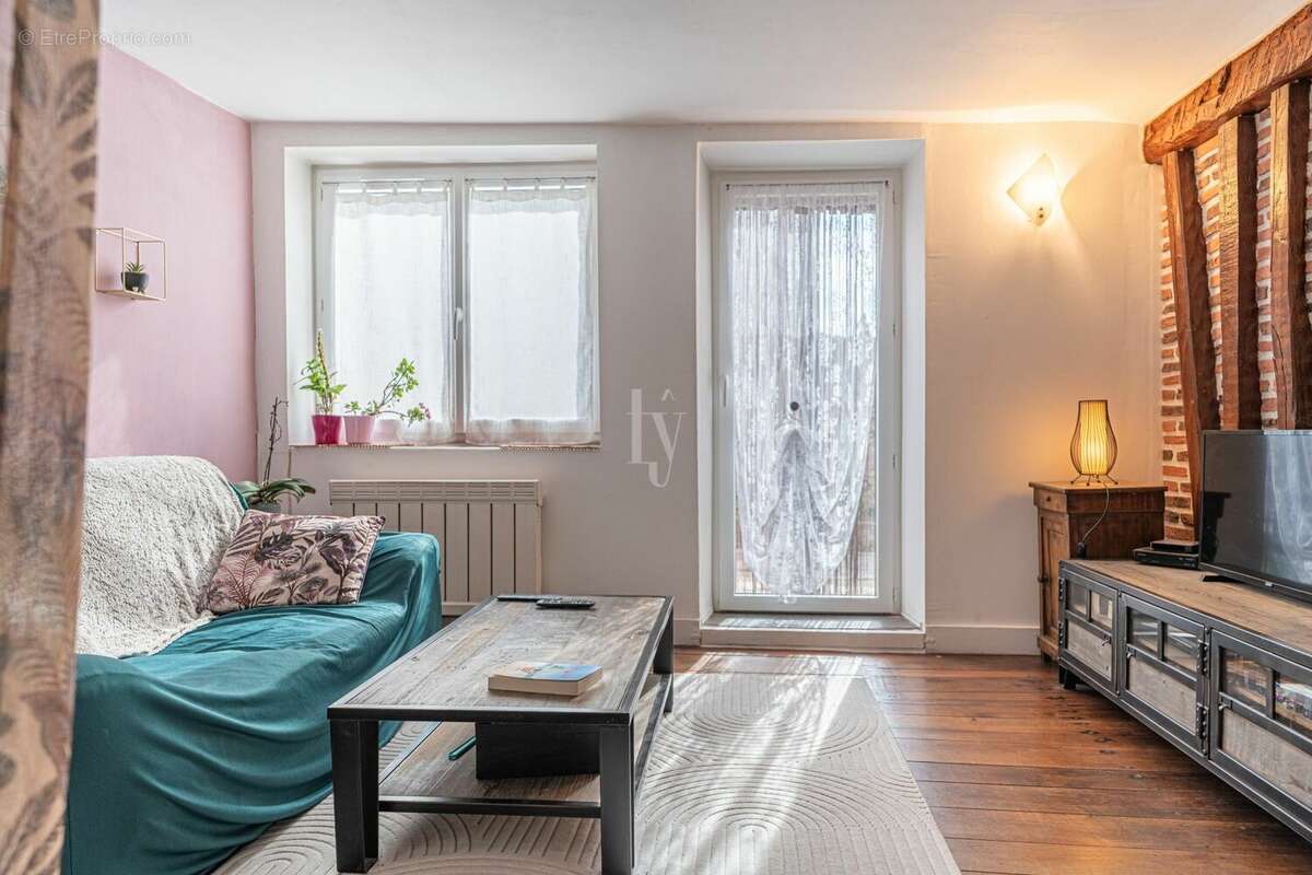 Maison à SAINT-JOUVENT