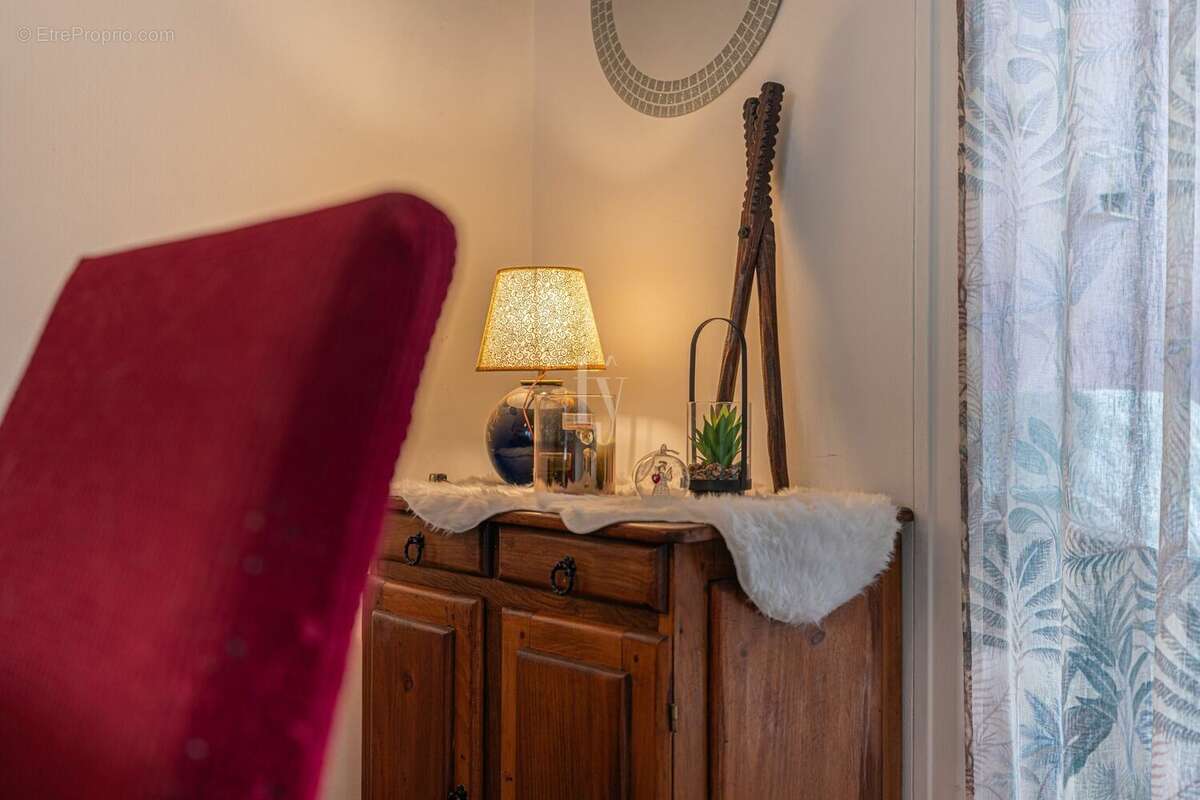 Maison à SAINT-JOUVENT