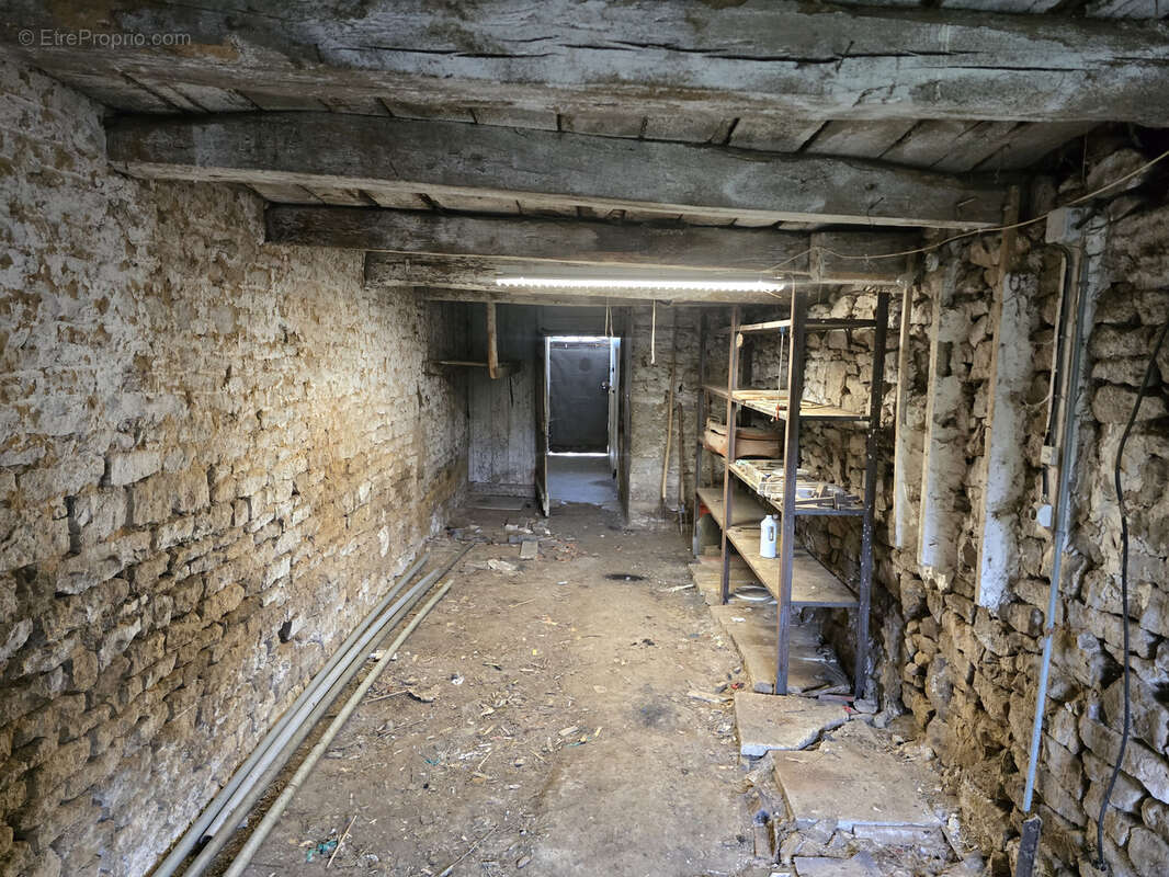 Maison à POURU-AUX-BOIS