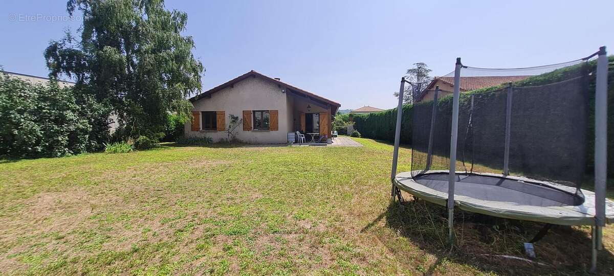 Photo 1 - Maison à REYRIEUX