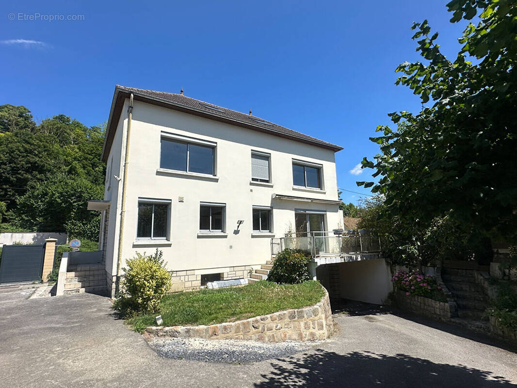 Maison à BONNEUIL-LES-EAUX