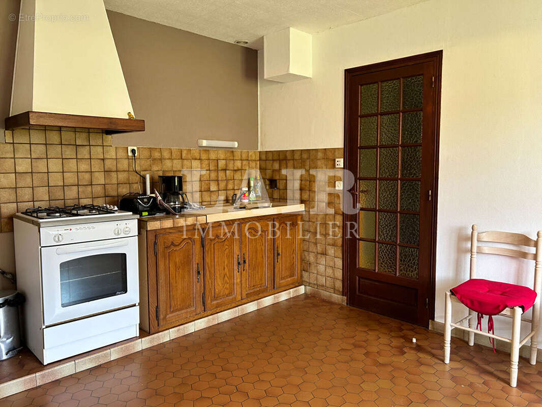 Maison à MONTMERREI