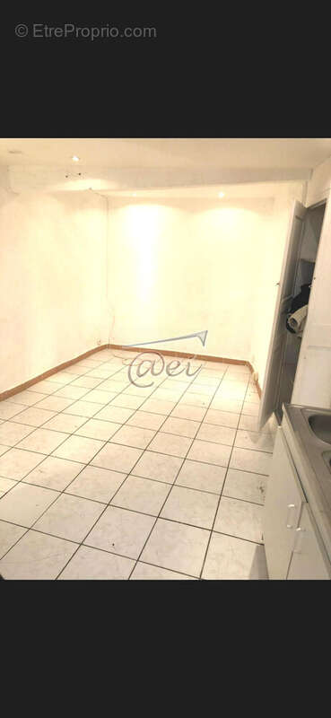 Appartement à SAINT-MAXIMIN-LA-SAINTE-BAUME