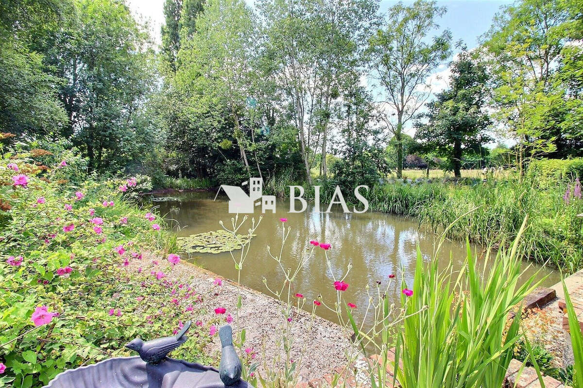 Maison à BOURG-ACHARD