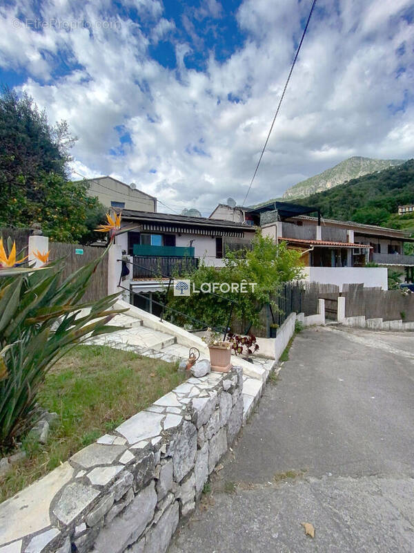 Appartement à MENTON