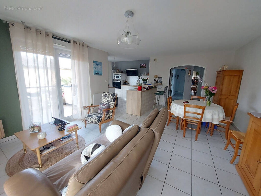 Appartement à GAGNAC-SUR-GARONNE