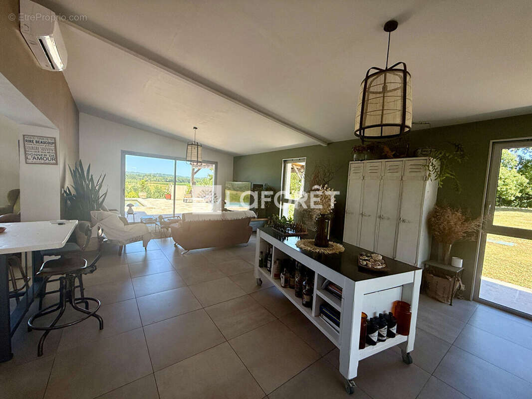 Maison à SAINT-PARDON-DE-CONQUES