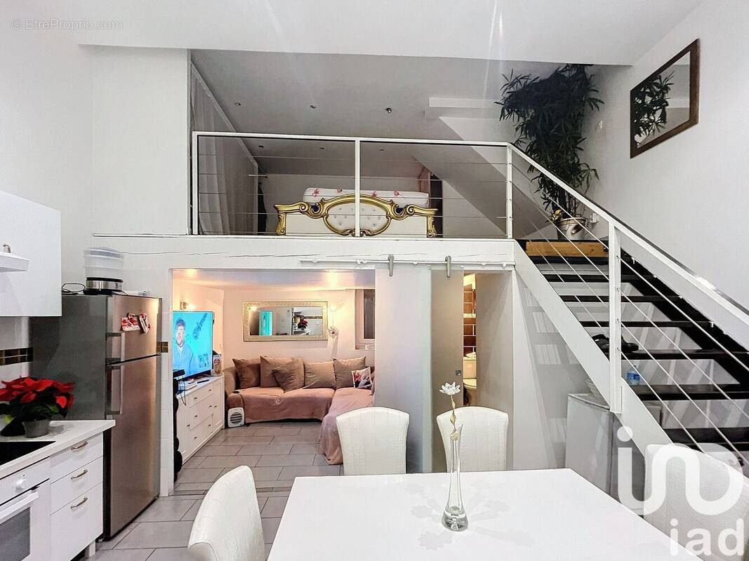 Photo 1 - Appartement à MARSEILLE-15E